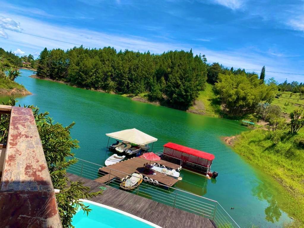 Villa Finca Santa Monica Guatape Privada Lujosa Piscina Jacuzzi Sauna Muelle Represa Jetski Planchon Exterior foto